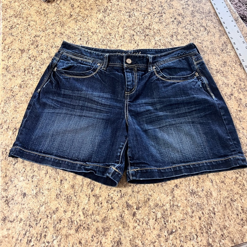 Maurices Dark Blue Denim Jean Shorts curvy